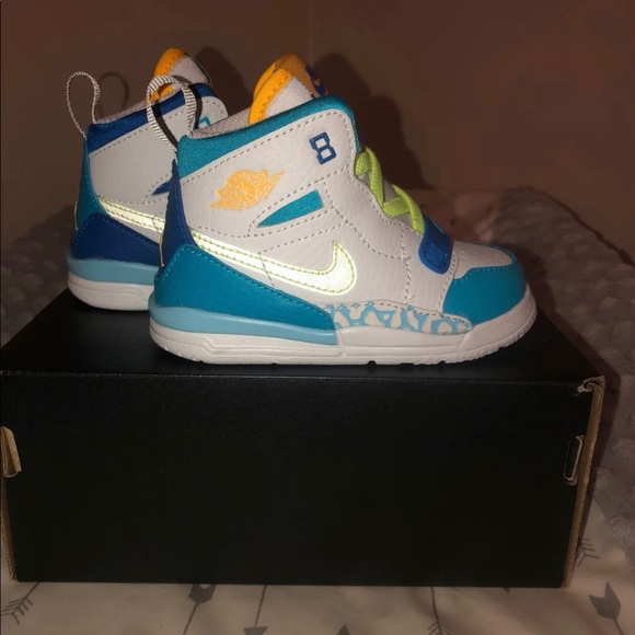 SOLD - Toddler 6C Jordan Legacy 312 - Picture 4 of 6